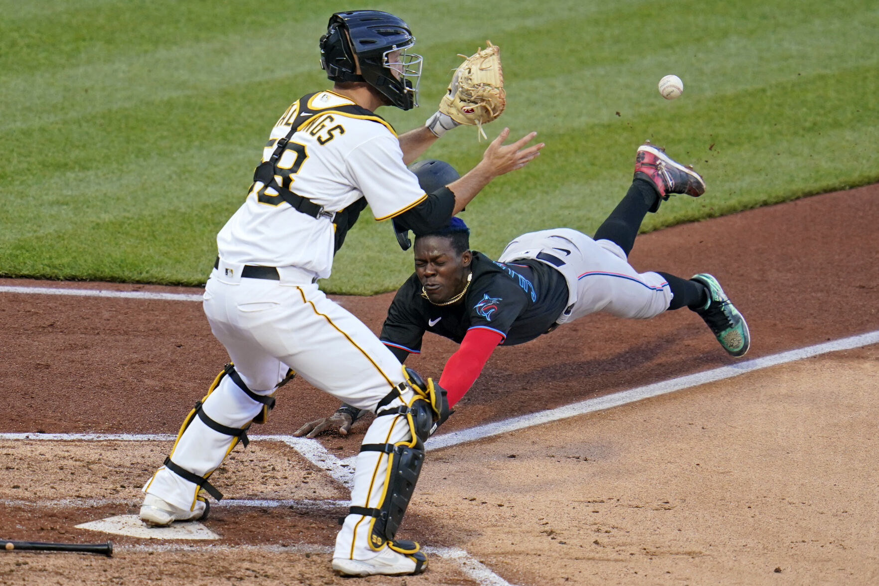 APTOPIX Marlins Pirates Baseball
